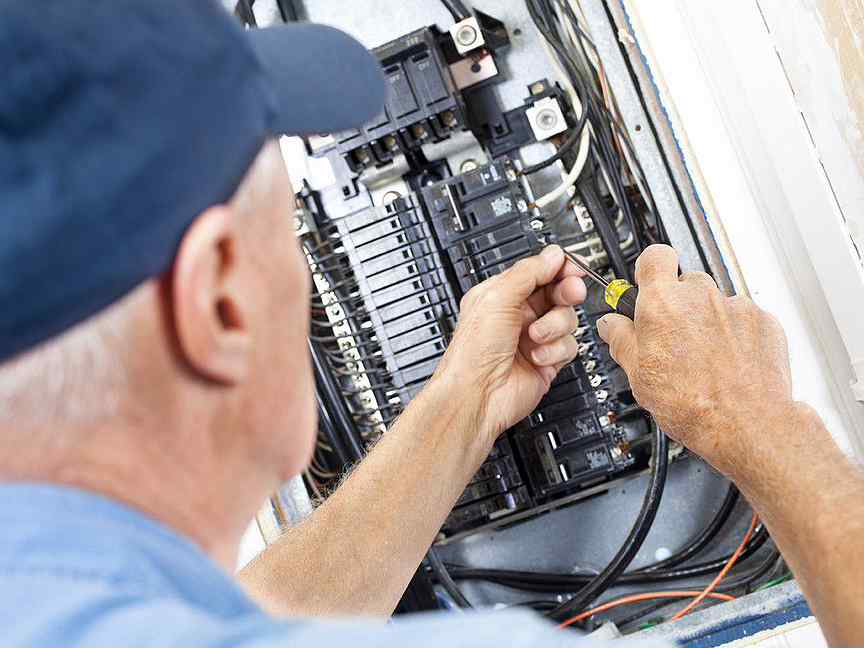 Solar Panel Maintenance & Repairs